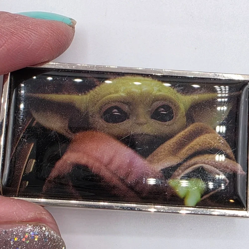 Star Wars The Mandalorian Grogu Baby Yoda Enamel Pin‎ Collectible Disney